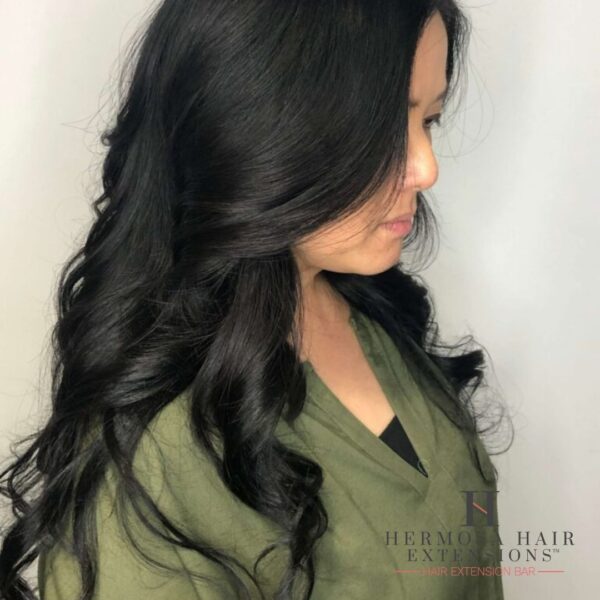 woman with dark extensions